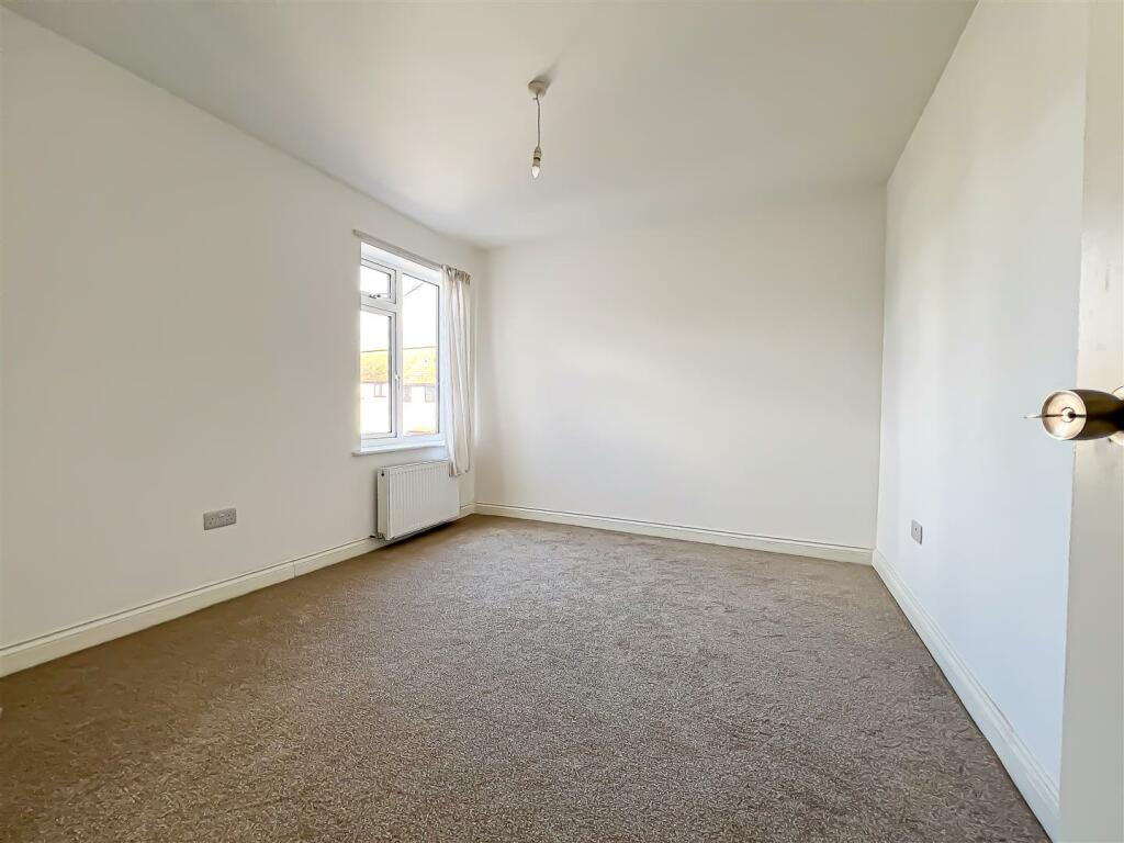 Additional image 11 of Wellesley Road, Clacton-On-Sea