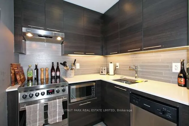 Additional image 9 of 3 Market St Unit 421