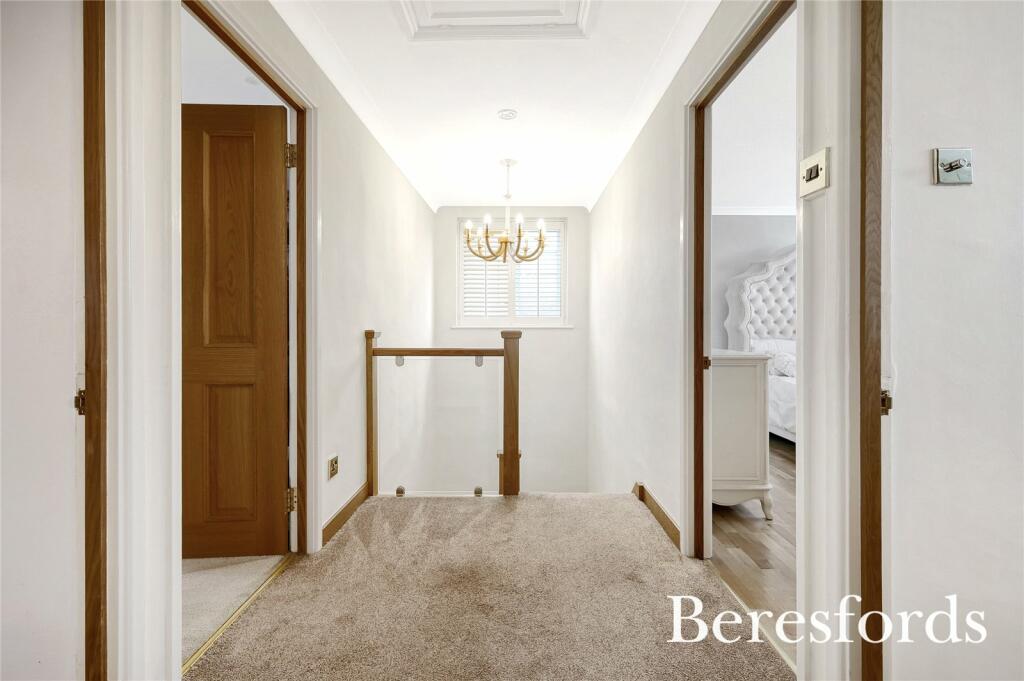 Additional image 17 of Kennel Lane, Billericay, CM11