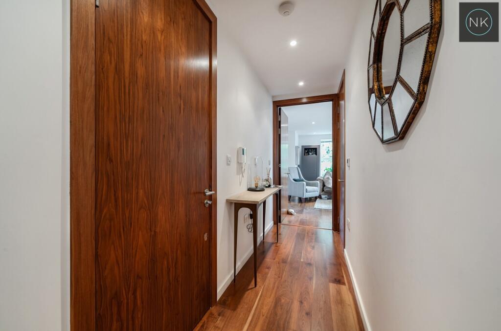 Additional image 5 of Coopers Court, Piercing Hill, Theydon Bois, Epping, Essex, CM16