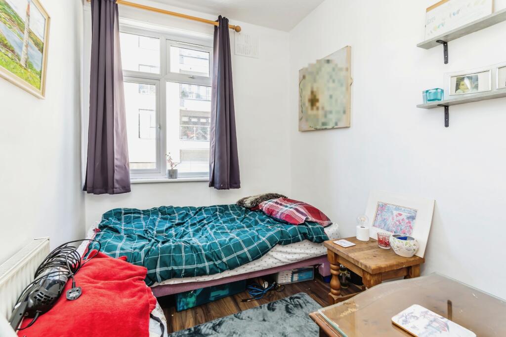 Additional image 12 of Croydon Road, Caterham, Surrey, CR3