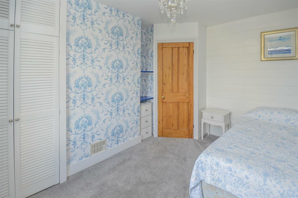 Additional image 12 of Middle Road, Ingrave, Brentwood