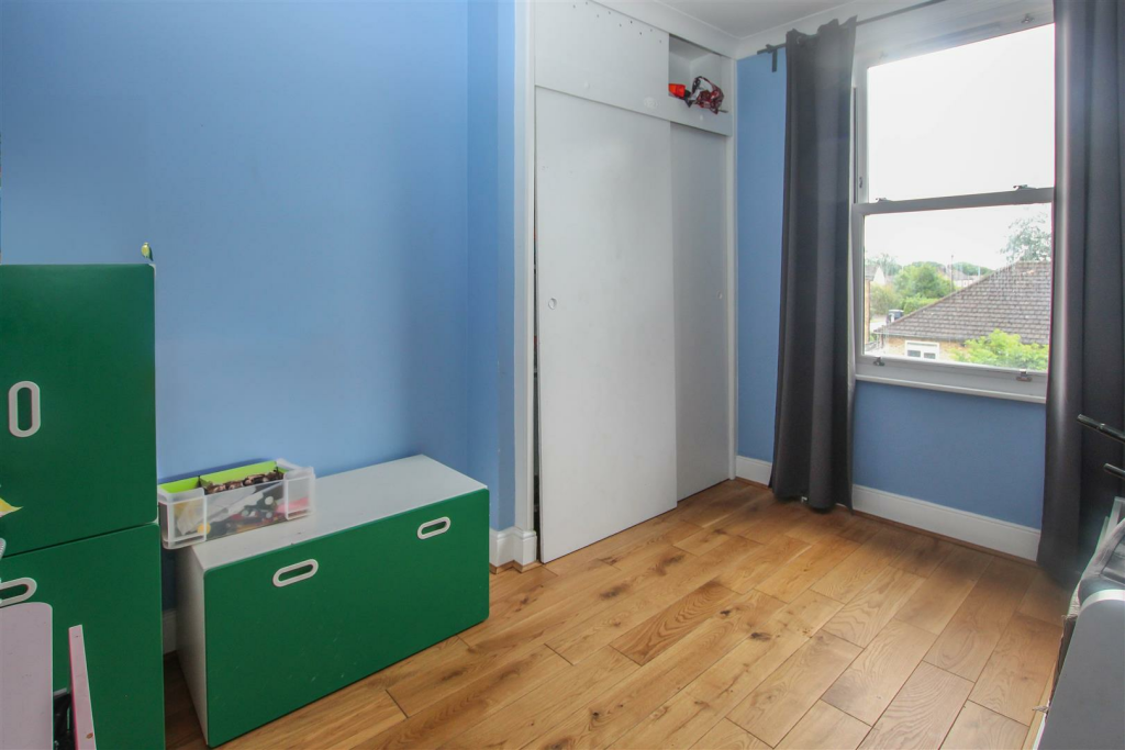 Additional image 7 of King Georges Road, Pilgrims Hatch, Brentwood