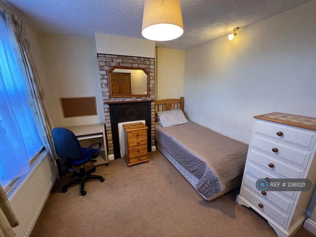 Additional image 9 of Elmstead Road, Colchester, CO4