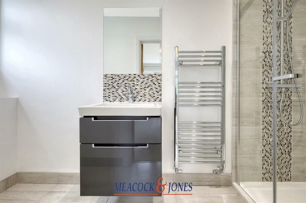 Additional image 24 of Heronway, Hutton Mount, Brentwood