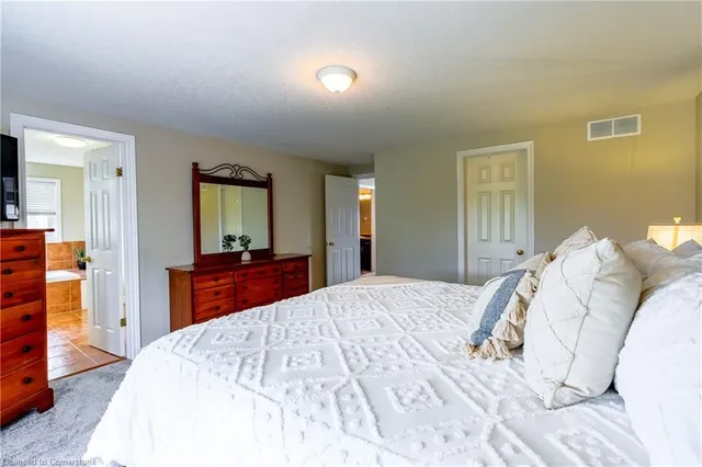 Additional image 29 of 913 Rush Meadow Crt