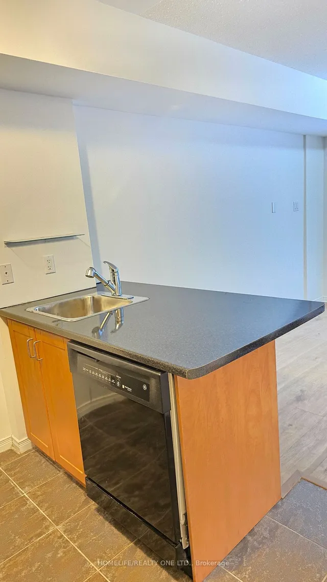 Additional image 6 of 21 Pirandello St Unit 1212