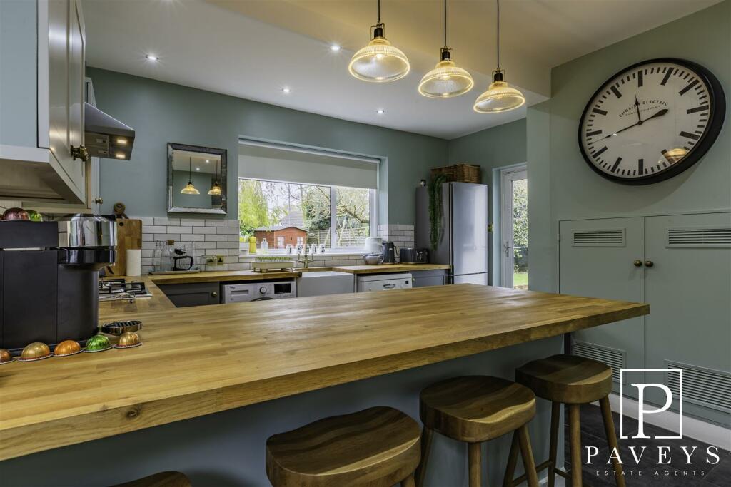 Additional image 10 of Winchester Road, Frinton-On-Sea