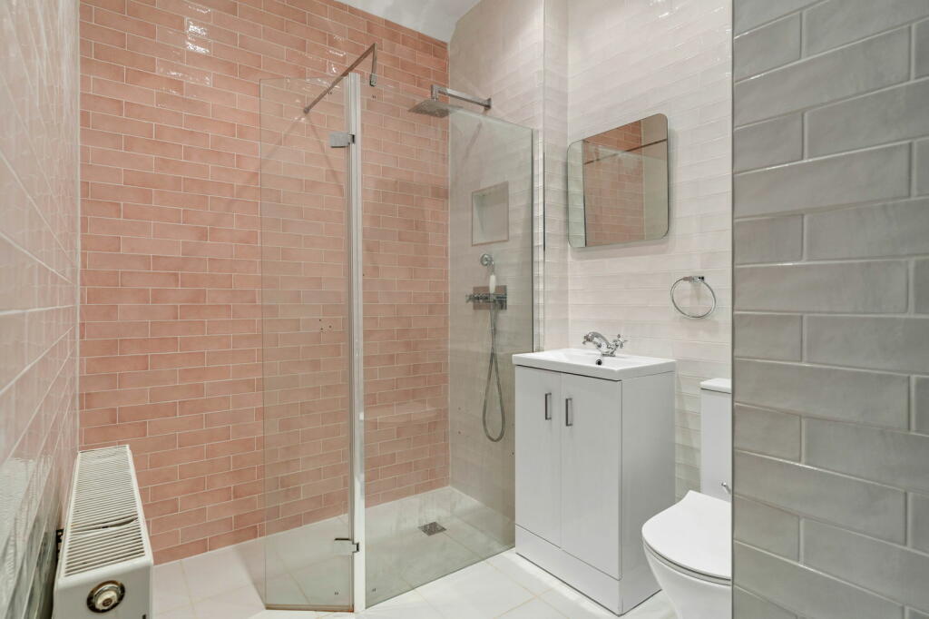 Additional image 20 of Broad Mead, South Hanningfield, Chelmsford, CM3 8GX