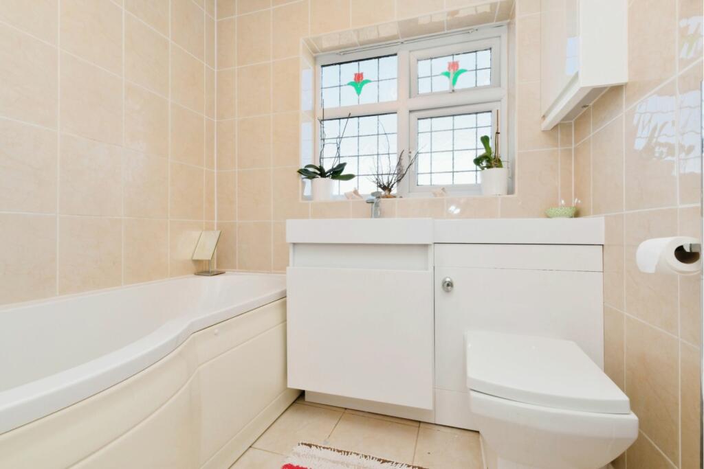 Additional image 16 of Elwood, Harlow, CM17