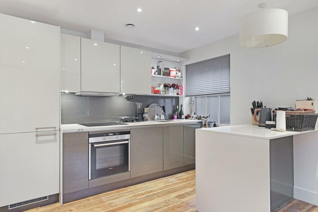 Additional image 6 of Clarks Mews Hemnall Street, Epping