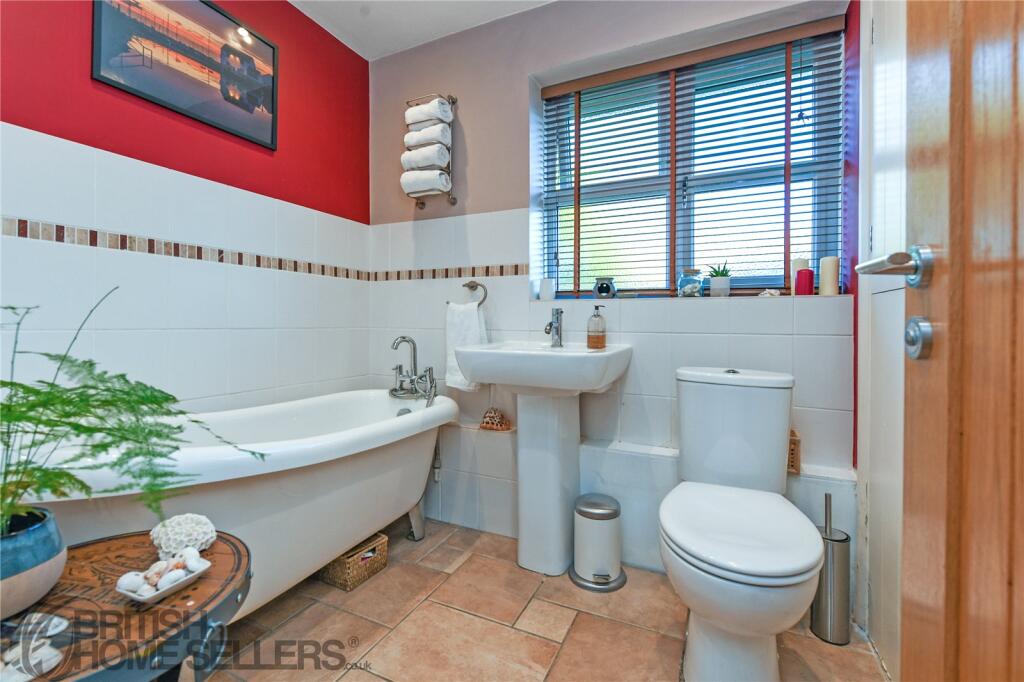 Additional image 12 of Tolleshunt d'Arcy Road, Tolleshunt Major, Maldon, Essex, CM9