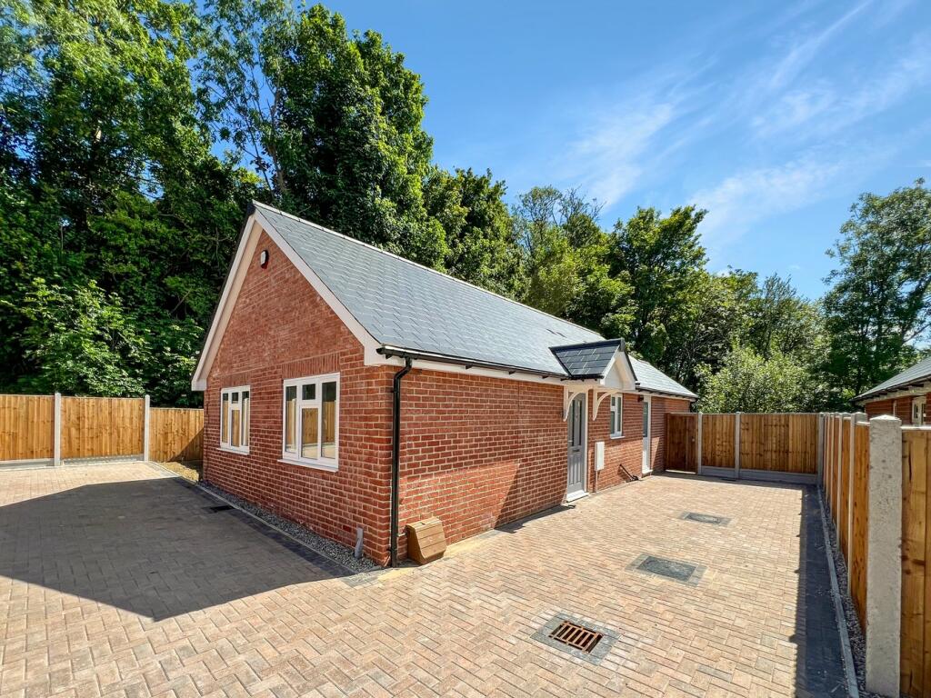 Cats Lane, Sudbury, CO10