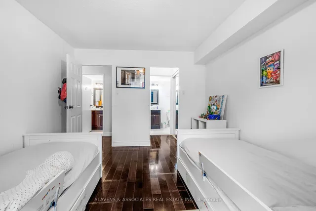 Additional image 12 of 100 Quebec Ave Unit 1709