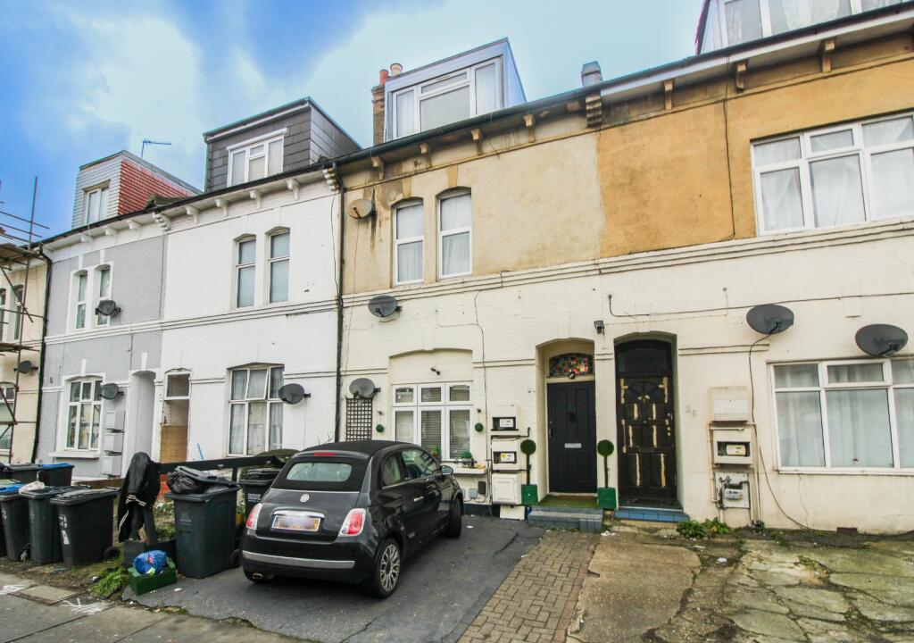 St. James's Road, Croydon, CR0