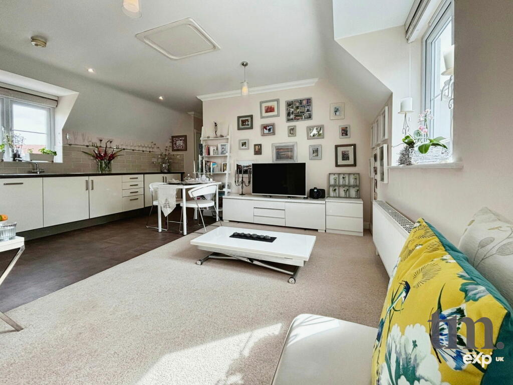 Additional image 6 of Almond Road, Dunmow