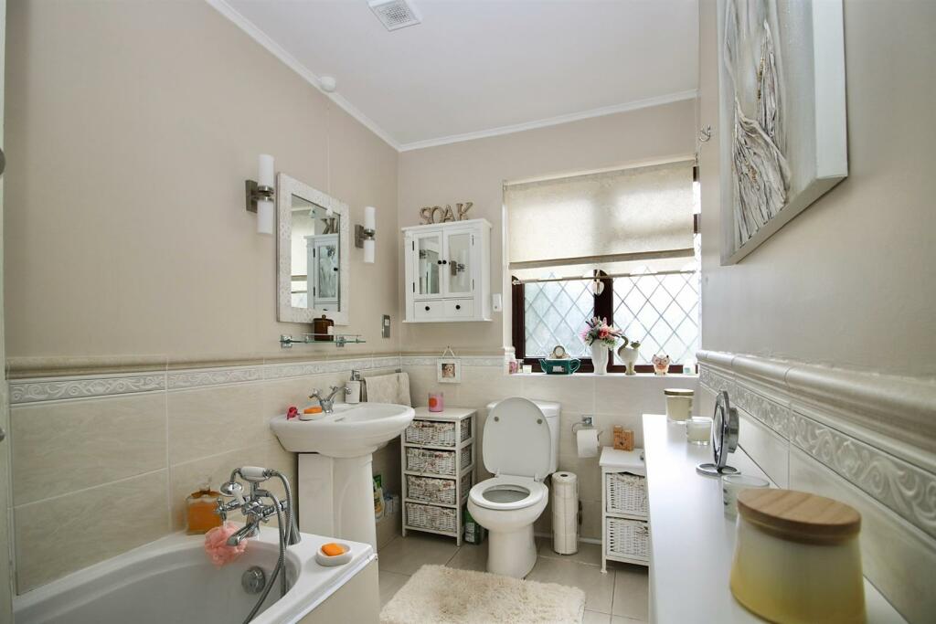 Additional image 10 of Vera Road, Downham, Billericay