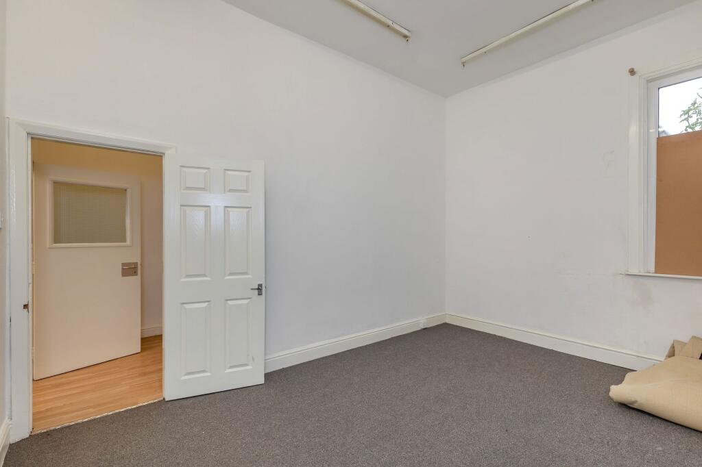 Additional image 36 of Whitby Road, Ellesmere Port, Cheshire, CH65 8AB