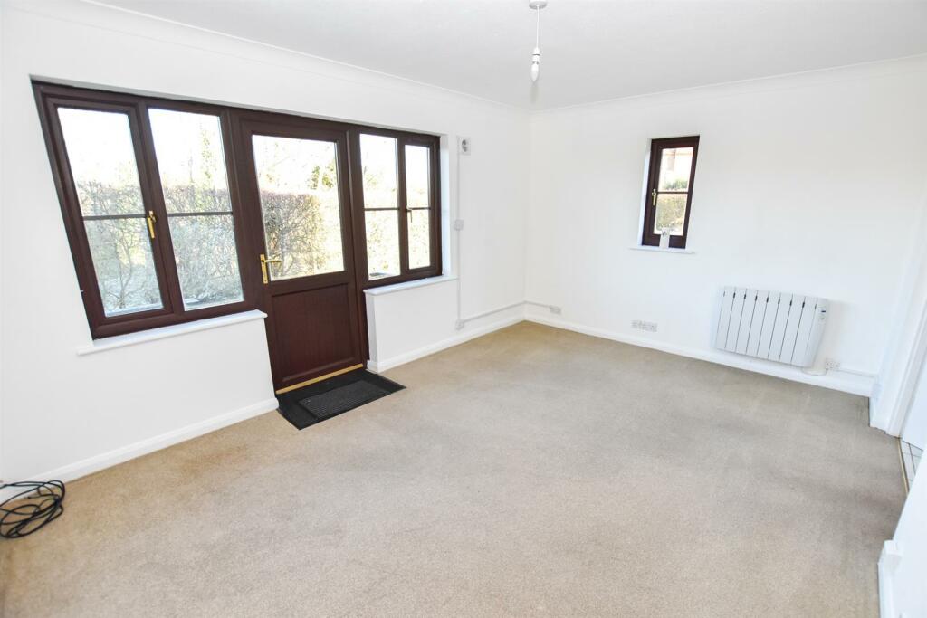Additional image 4 of Dawberry Place, South Woodham Ferrers