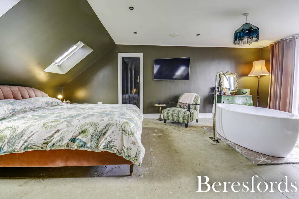 Additional image 19 of London Road, Brentwood, CM14