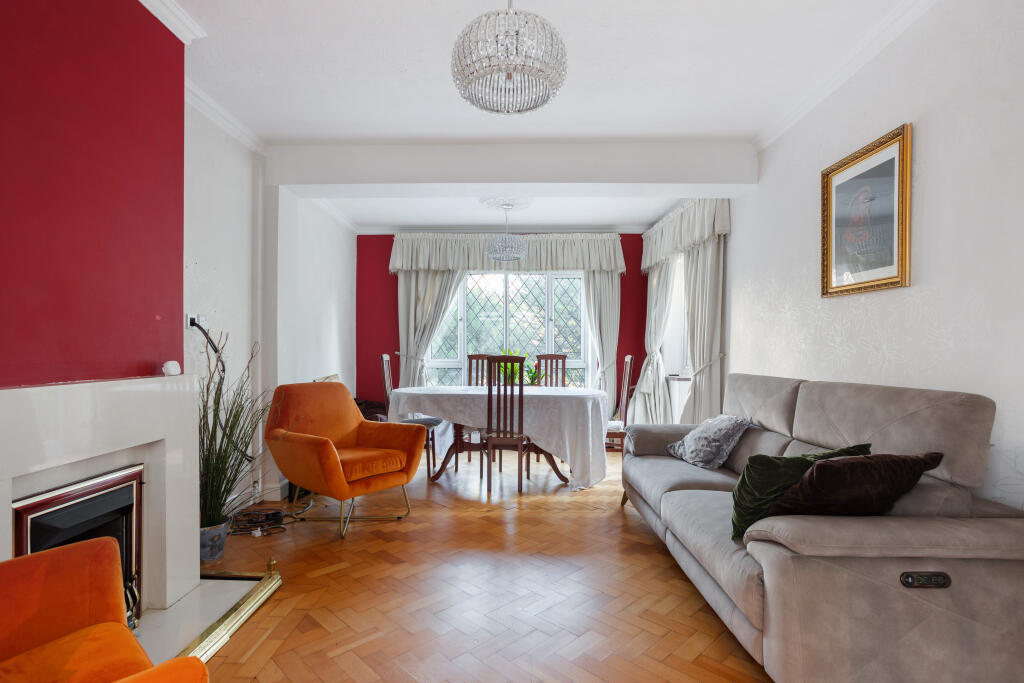 Additional image 10 of Harestone Valley Road, Caterham, CR3