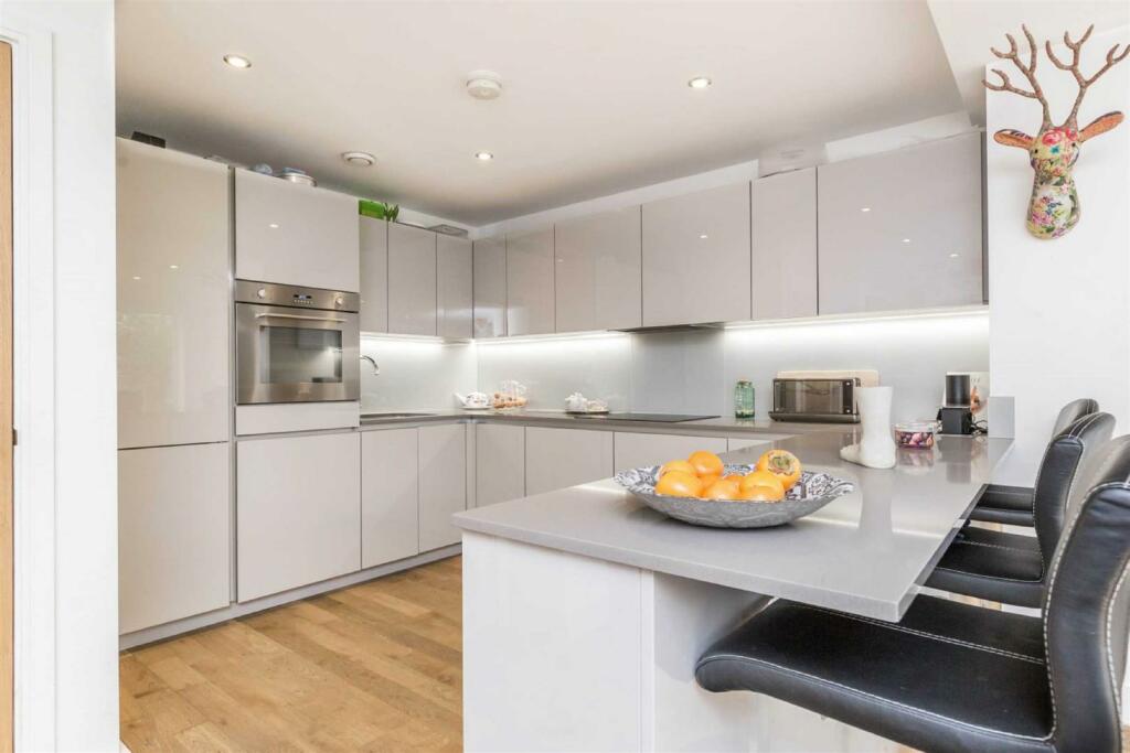 Additional image 18 of Mowbray Close, Epping