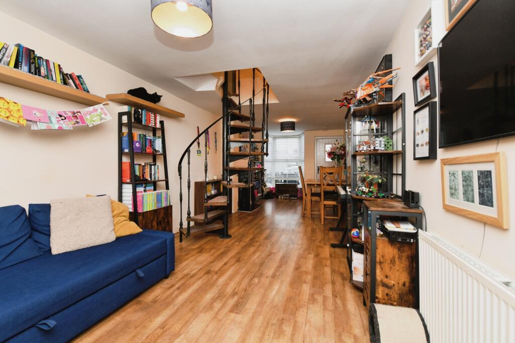 Additional image 3 of Queens Road, BURNHAM-ON-CROUCH, Essex, CM0