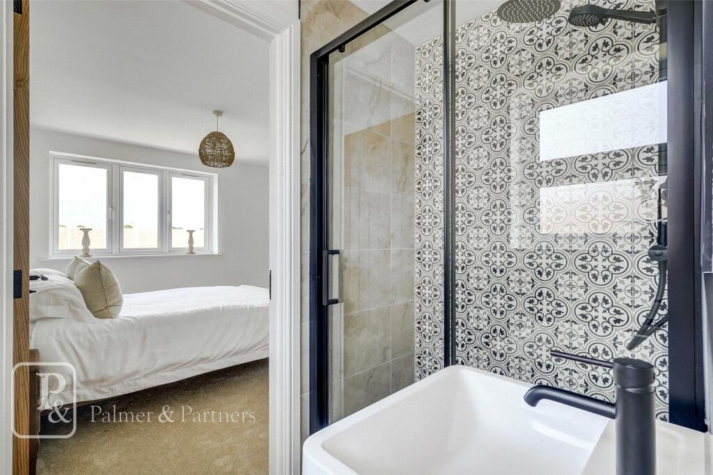 Additional image 10 of Madeleine Gardens, Great Holland, Frinton-On-Sea, CO13