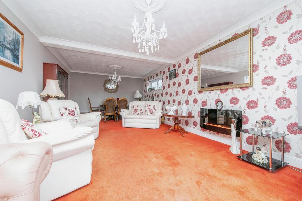 Additional image 4 of Kings Avenue, Holland-On-Sea, Clacton-On-Sea