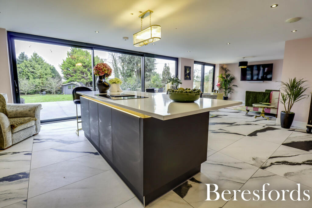 Additional image 2 of London Road, Brentwood, CM14