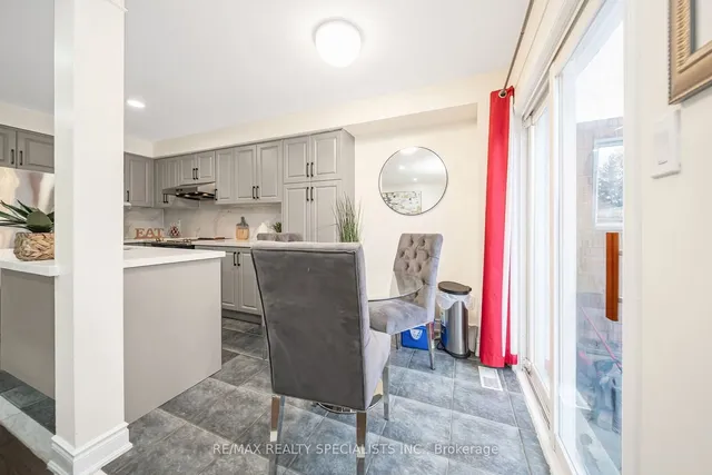 Additional image 14 of 72 Ridgefield Crt