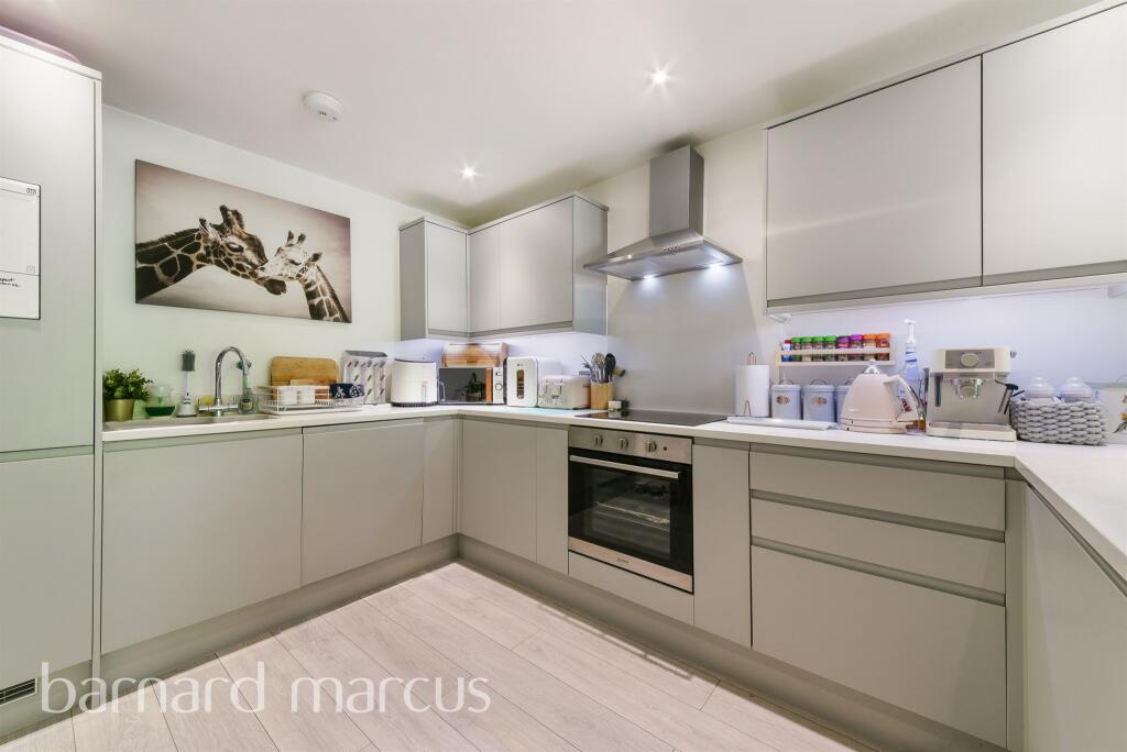 Additional image 4 of Brighton Road, COULSDON