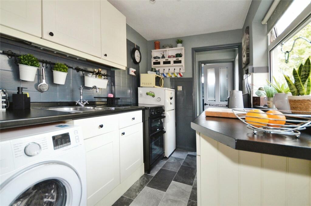 Additional image 8 of Barnfield, Manningtree, Essex, CO11