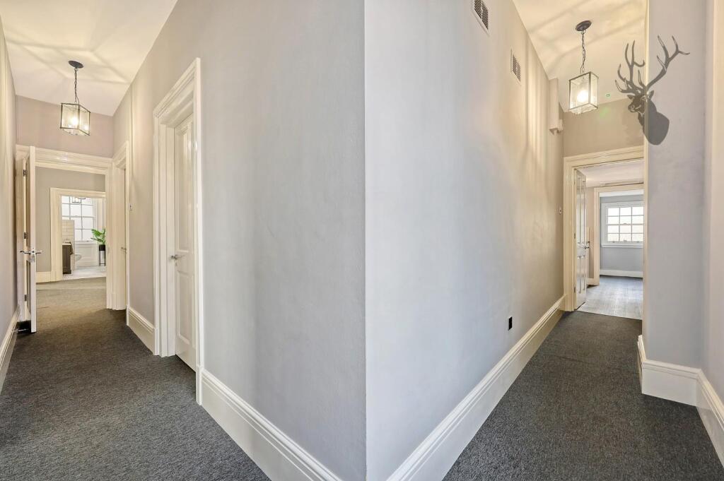 Additional image 4 of High Street, Ongar