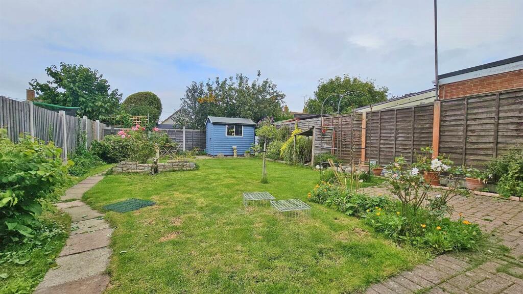 Additional image 22 of Percival Road, Walton On The Naze