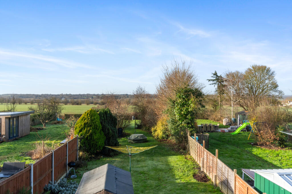 Additional image 15 of Chelmsford Road, Felsted, Dunmow, Essex, CM6