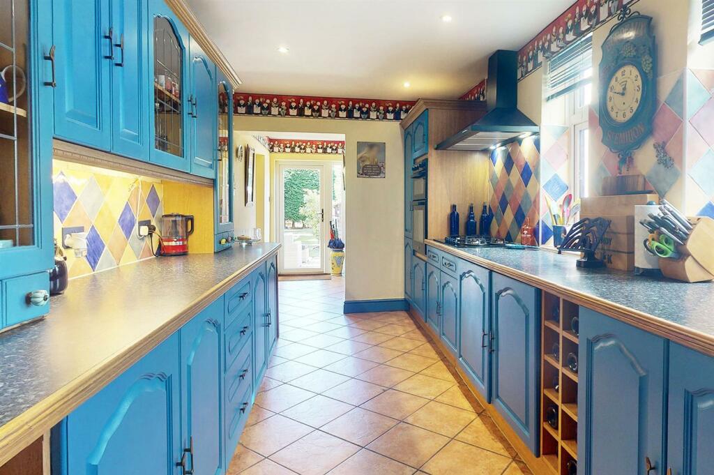 Additional image 11 of Straight Road, Colchester