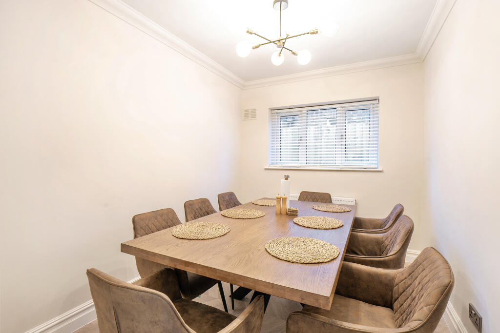 Additional image 15 of Coulsdon Road, Coulsdon, CR5