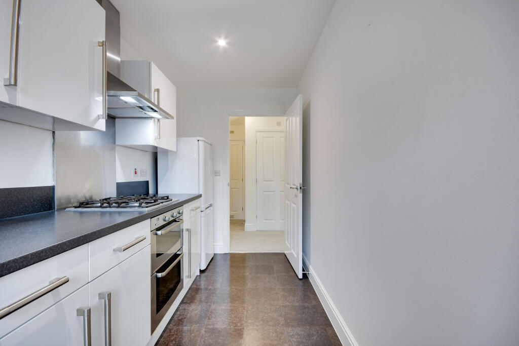 Additional image 6 of Chelwater, Great Baddow, Chelmsford