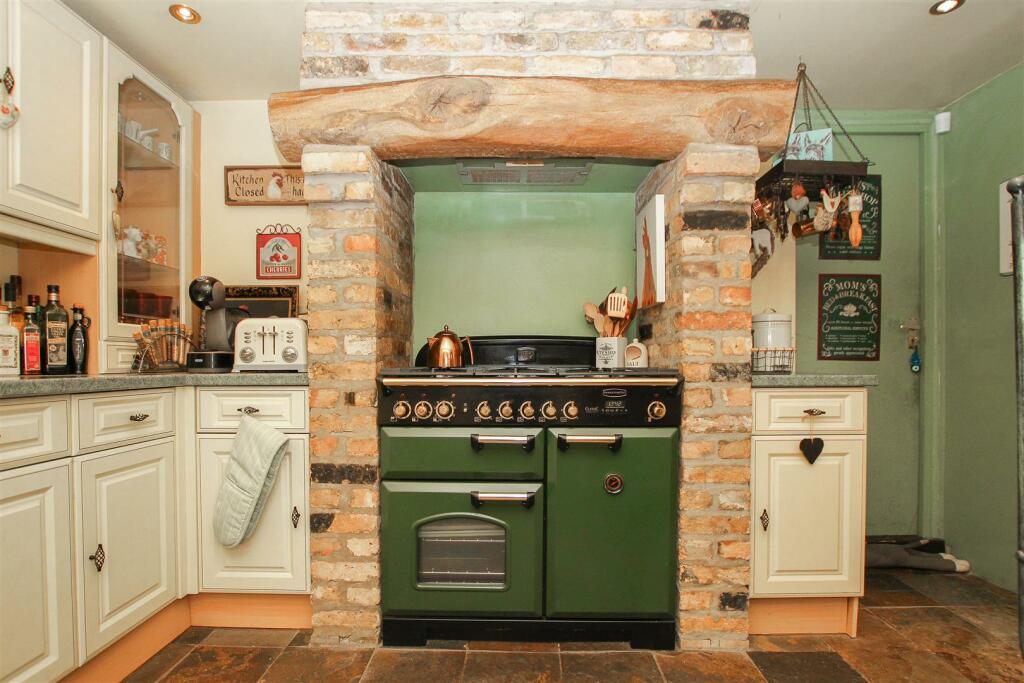 Additional image 9 of Blackmore Road, Doddinghurst, Brentwood