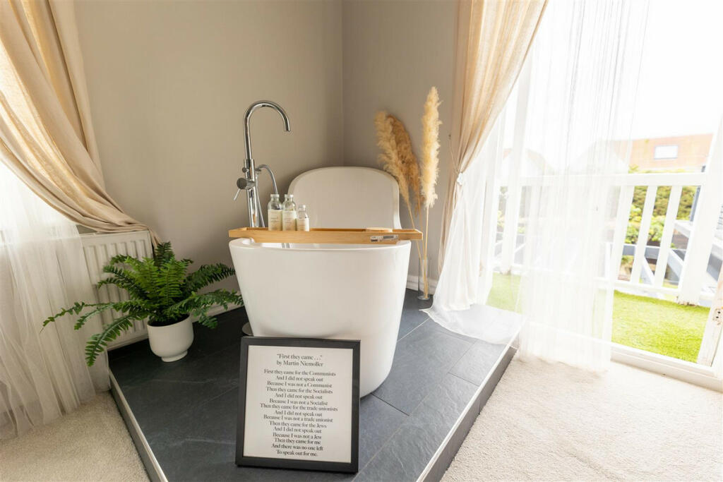 Additional image 13 of Trafalgar Road, Clacton-On-Sea, CO15 1