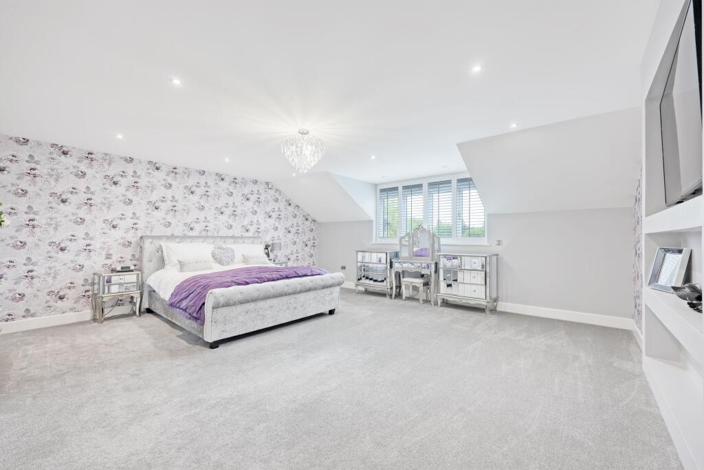 Additional image 21 of Church Road, Ramsden Bellhouse, Billericay