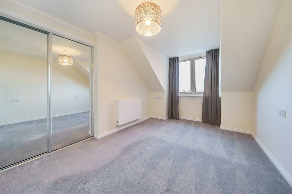 Additional image 6 of Cooper Lodge, Frinton-On-Sea