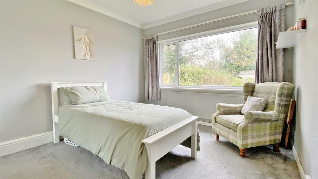 Additional image 19 of Walton Road, Walton On The Naze