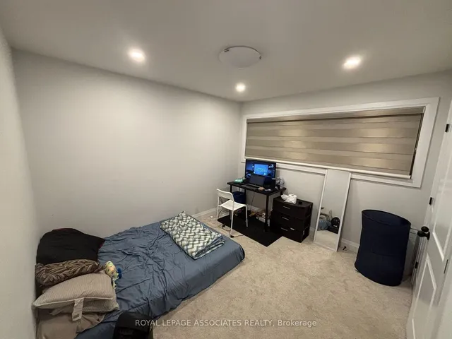 Additional image 4 of 629 Doonwoods Cres