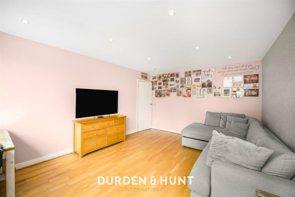 Additional image 8 of St. James Avenue, Ongar