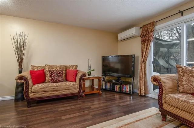 Additional image 9 of 121 Morgan Ave Unit 9