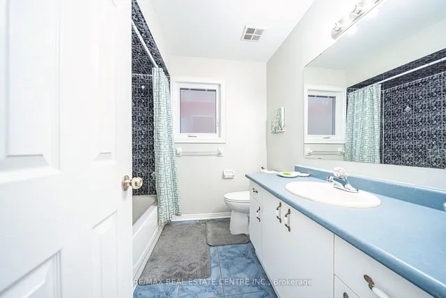 Additional image 25 of 75 Letty Ave