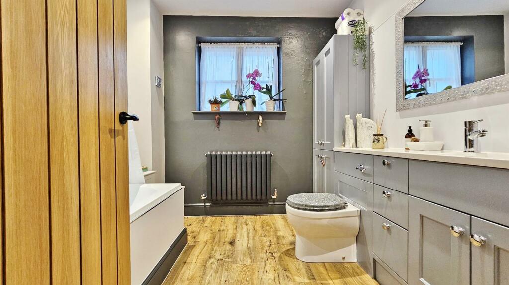 Additional image 13 of Harold Road, Frinton-On-Sea