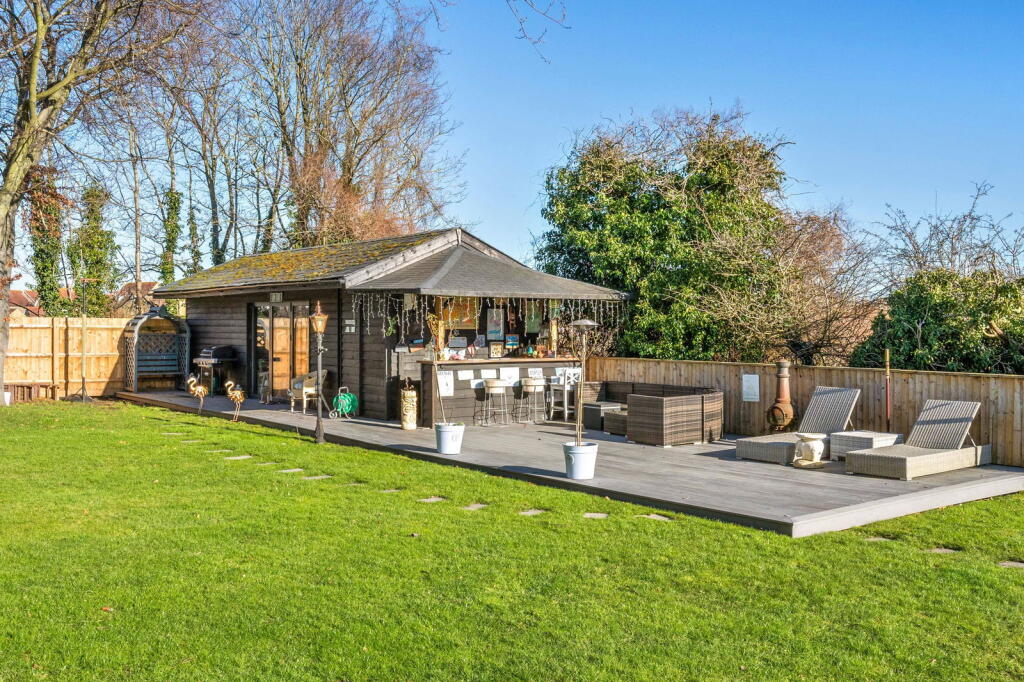 Additional image 35 of Brook End Road South, Chelmsford